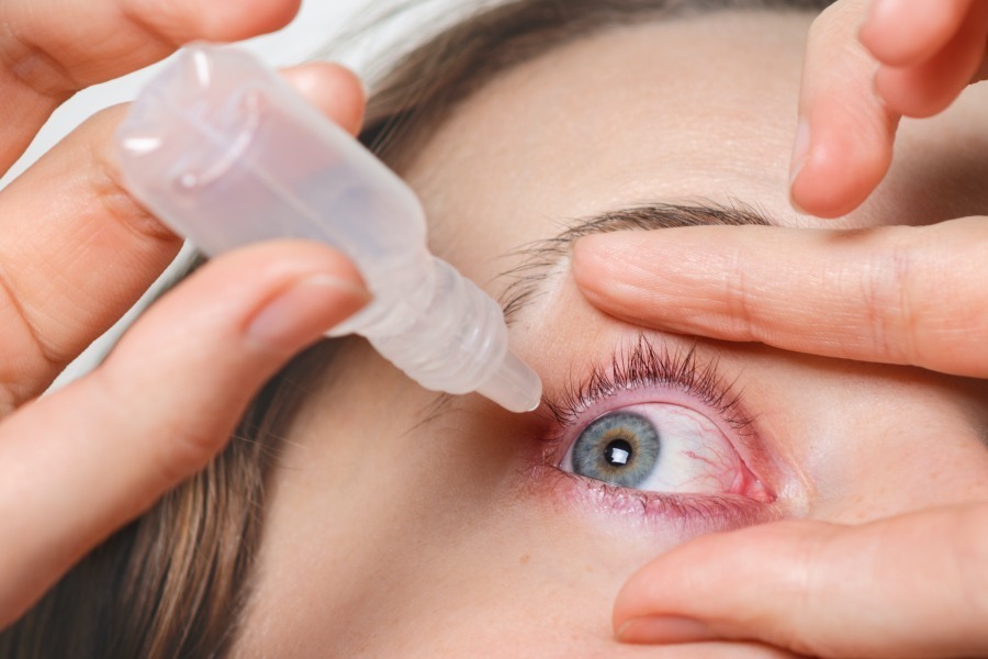 Aunque el ojo seco es un enfermedad crónica se puede prevenir y tratar para disminuir sus efectos.