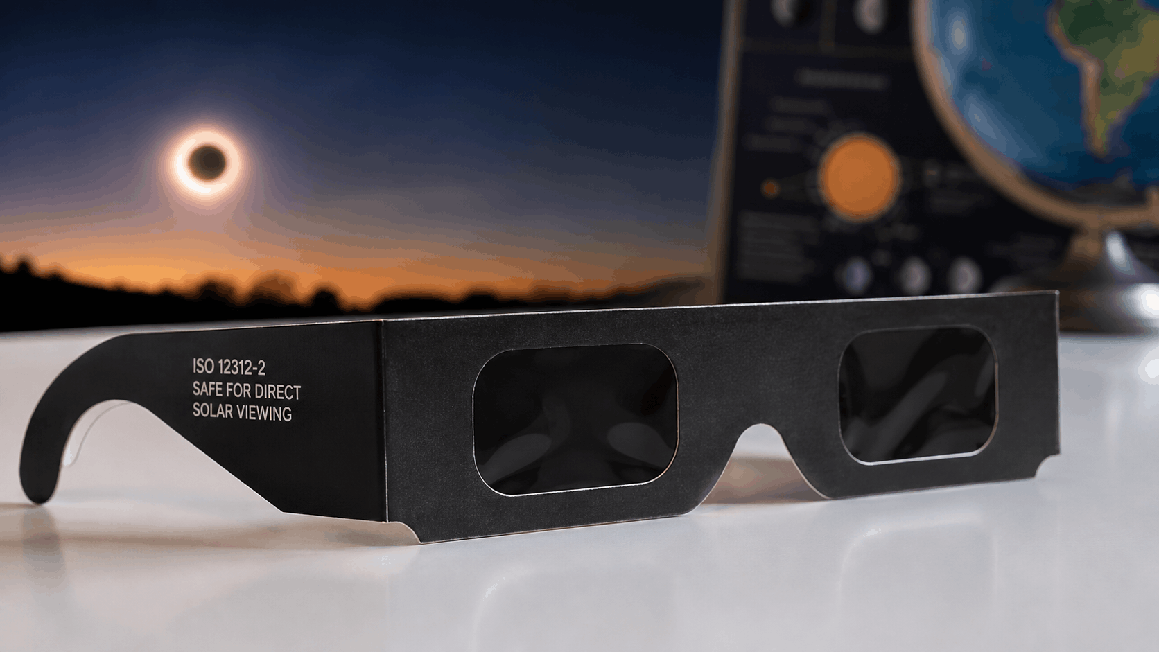 Gafas de eclipse de cartón con certificación ISO 12312-2 para observación solar directa